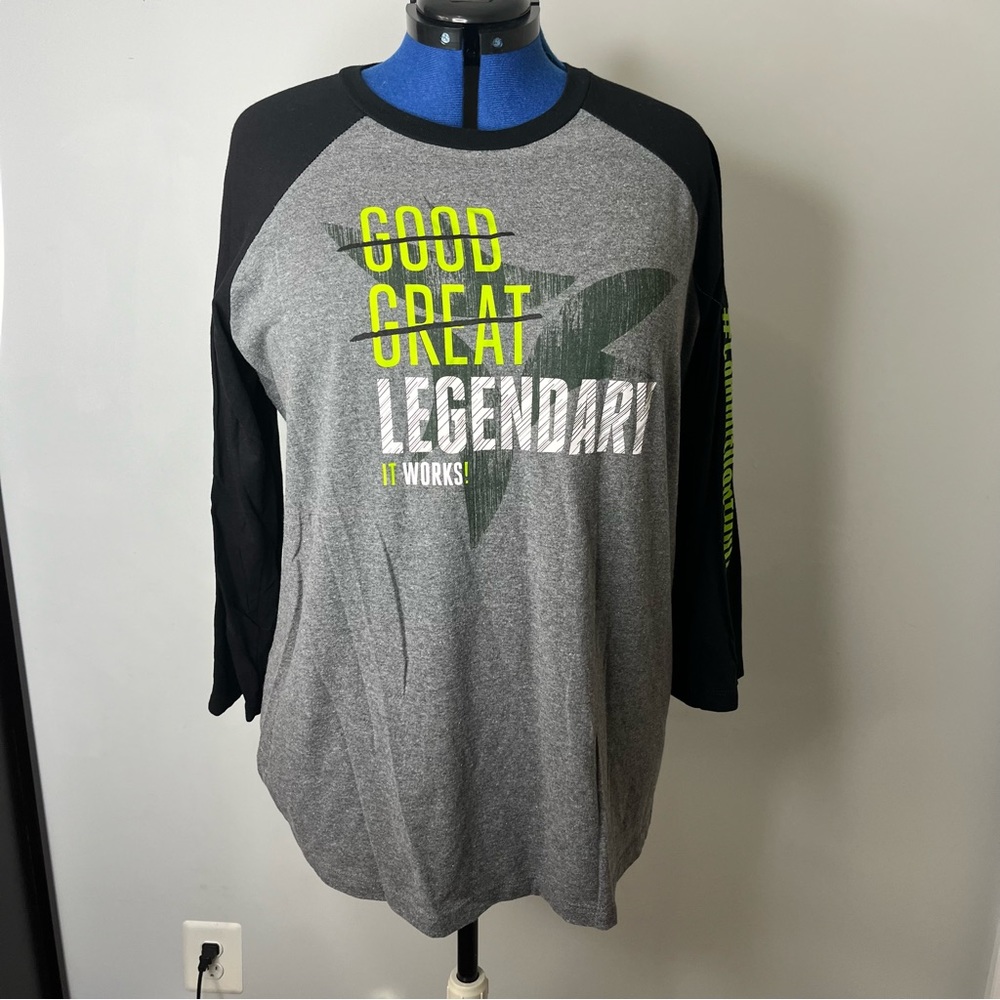 It workst top long sleeve woman size xl   ( c)